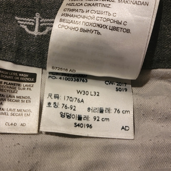 Dockers Slim Tapered Khaki Pants 30 Waist Cream - Picture 5 of 9